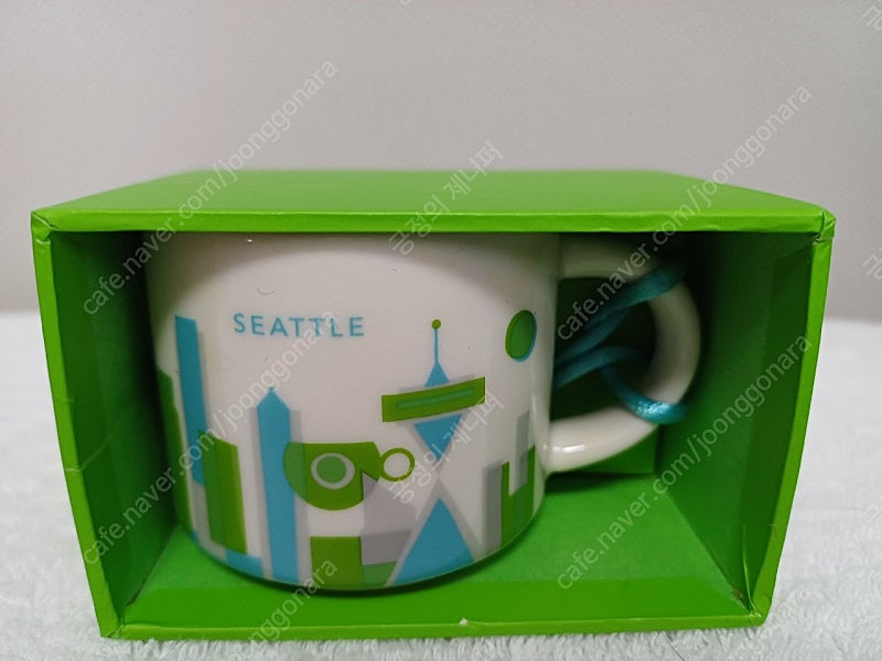 스타벅스 유아히어 홀리데이 레드케이스 오너먼트 59ml 미국 파이크 플레이스 마켓 시애틀 캘리포니아 로스앤젤레스 스... 이미지