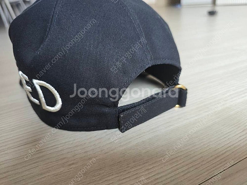 구찌 블랙 러브드 판매합니다.--0