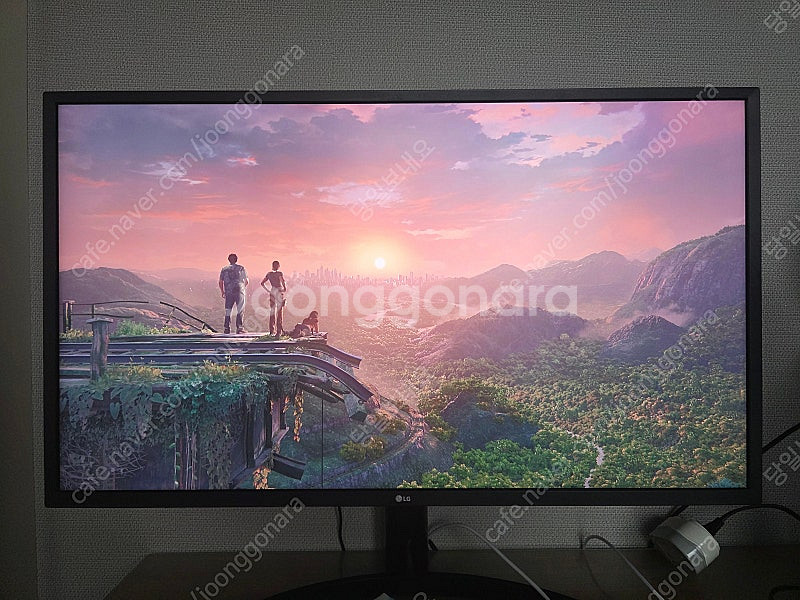 LG 32UK550 (4k 32인치) 판매--2