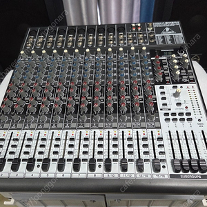 베링거 믹서 Xenyx2442FX