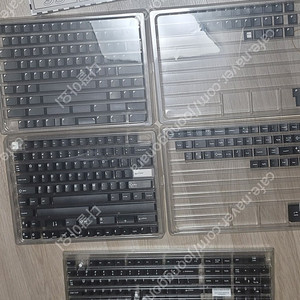 GMK 블랙이색, 픽셀 팝니다