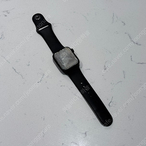 애플워치8 알루미늄 41mm 액정 파손품 저렴히 팔아요