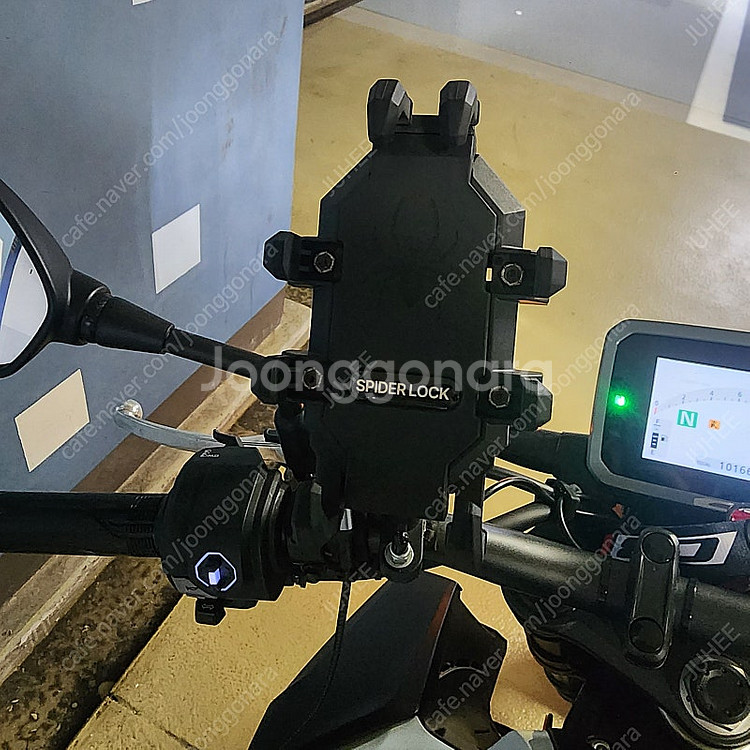 혼다 바이크 24년식 CB125R 화이트 판매--6