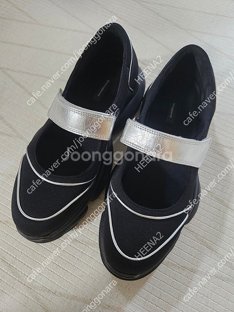 킴스어패럴 메리제인 250사이즈 택포5--1