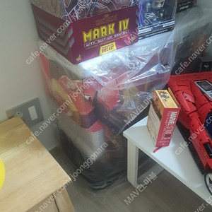 핫토이 헐크버스터 디럭스