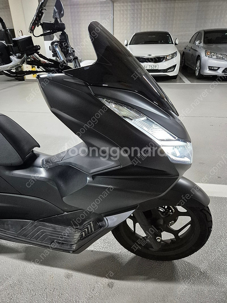 혼다 PCX125 ABS 맷블랙 24년식 1만키로 판매--4