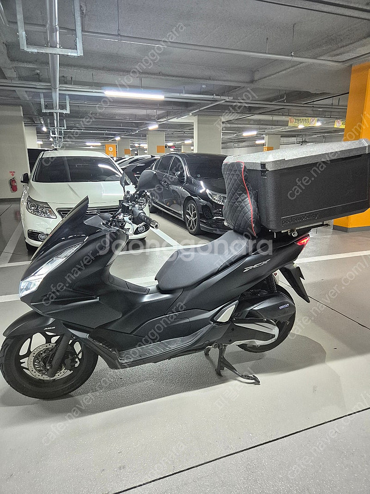 혼다 PCX125 ABS 맷블랙 24년식 1만키로 판매--8
