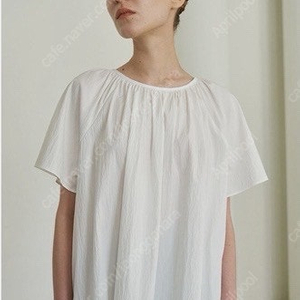 Mohae rustle blouse 모헤 블라우스 새상품