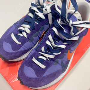 나이키 사카이 베이퍼와플 다크 아이리스 8.5사이즈(275)