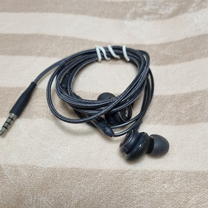 AKG 삼성번들 이어폰