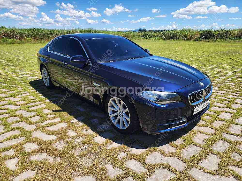 BMW F10 Lci 5시리즈 후기형 528i 14년식...--2