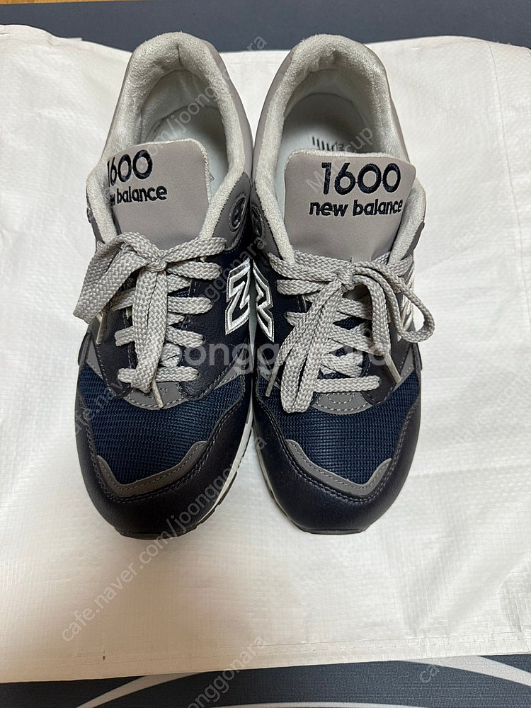 뉴발란스 1600 네이비 260사이즈 판매중! 상태 좋...--1