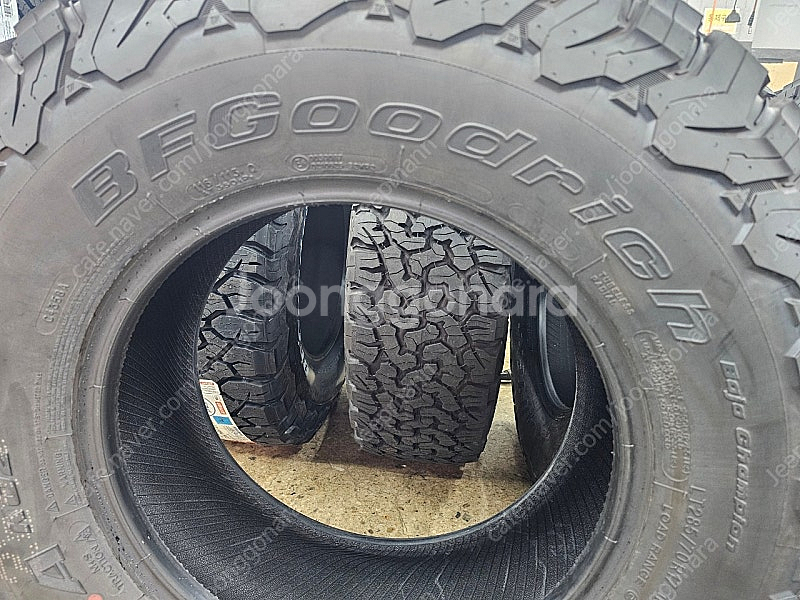 BF굿리치 KO2 AT타이어 17인치 4개 세트--1