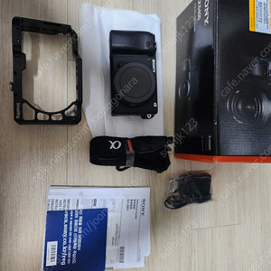 소니 a6400,zv-e10ll(16-50)kit, zv-1m2 판매합니다.