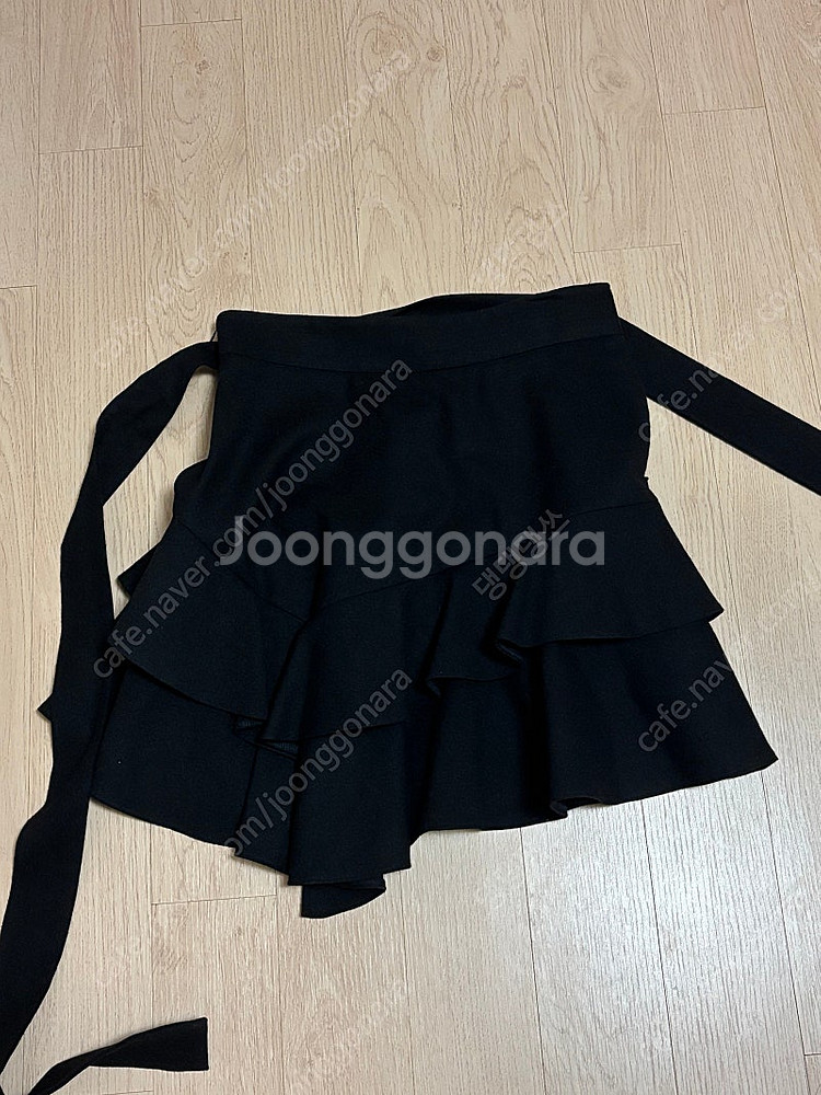 MAJE 마쥬 언발란스 벨티드 러플 소프트 스커트--1