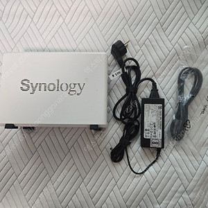 시놀로지 NAS DS218J + WD 화이트 8tb 2개