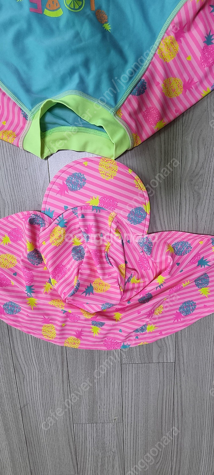 아레나 키즈 여아 래쉬가드 65사이즈 3pcs 110-...--3