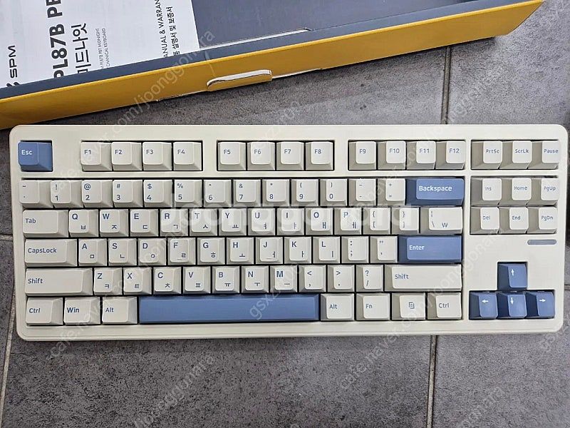 spm 몽돌키보드 팝니다--2