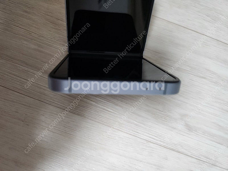 리퍼급 갤럭시z 플립6 블루 256g 50만에 판매합니...--6