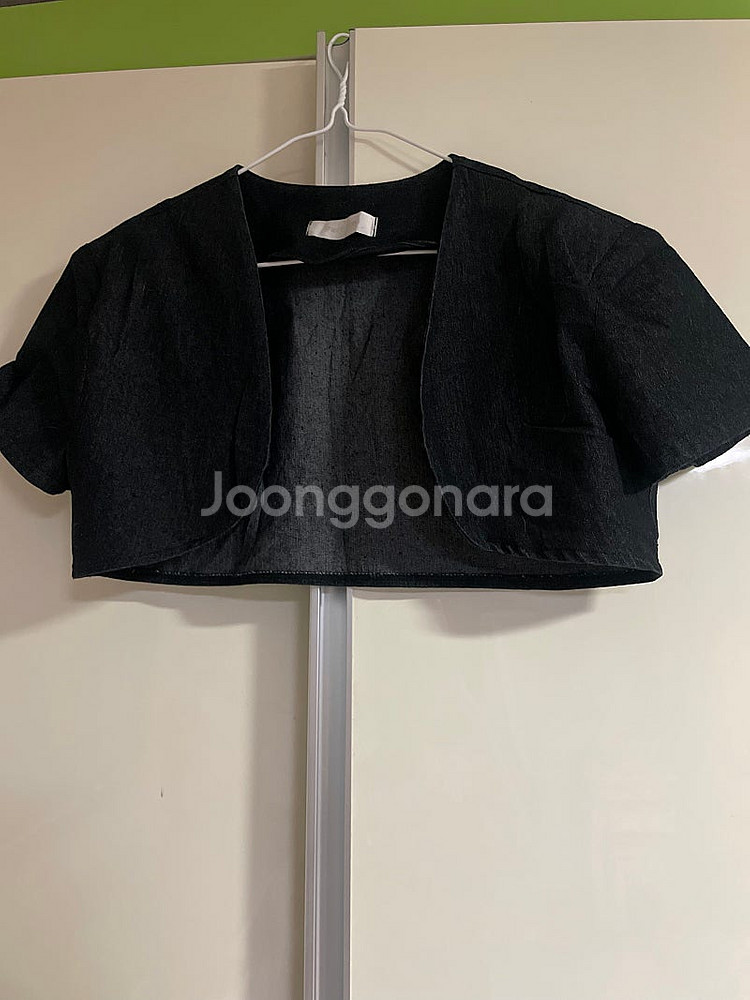 개당3000원 급처)스퀘어넥 긴팔티 크롭티 슬림티 등--7