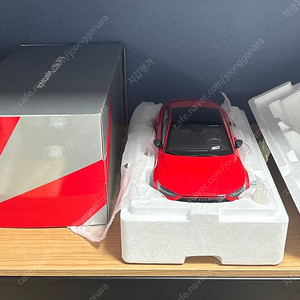 1:18 다이캐스트 켕파이 아우디RS7
