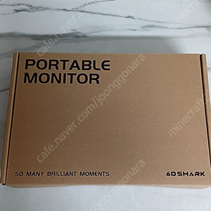 6d shark S16 Plus 16인치 포터블 모니터 판매합니다