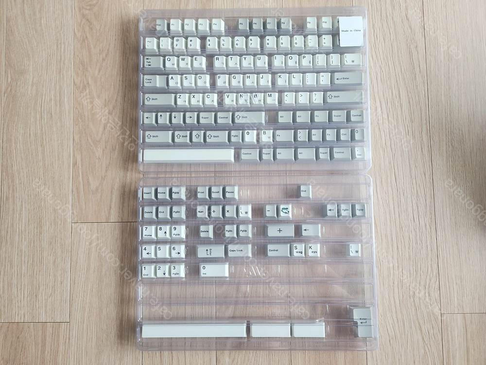 (가격인하) 키캡들 팝니다 (CMK, 아이페이, 스웨그키 등) 이미지