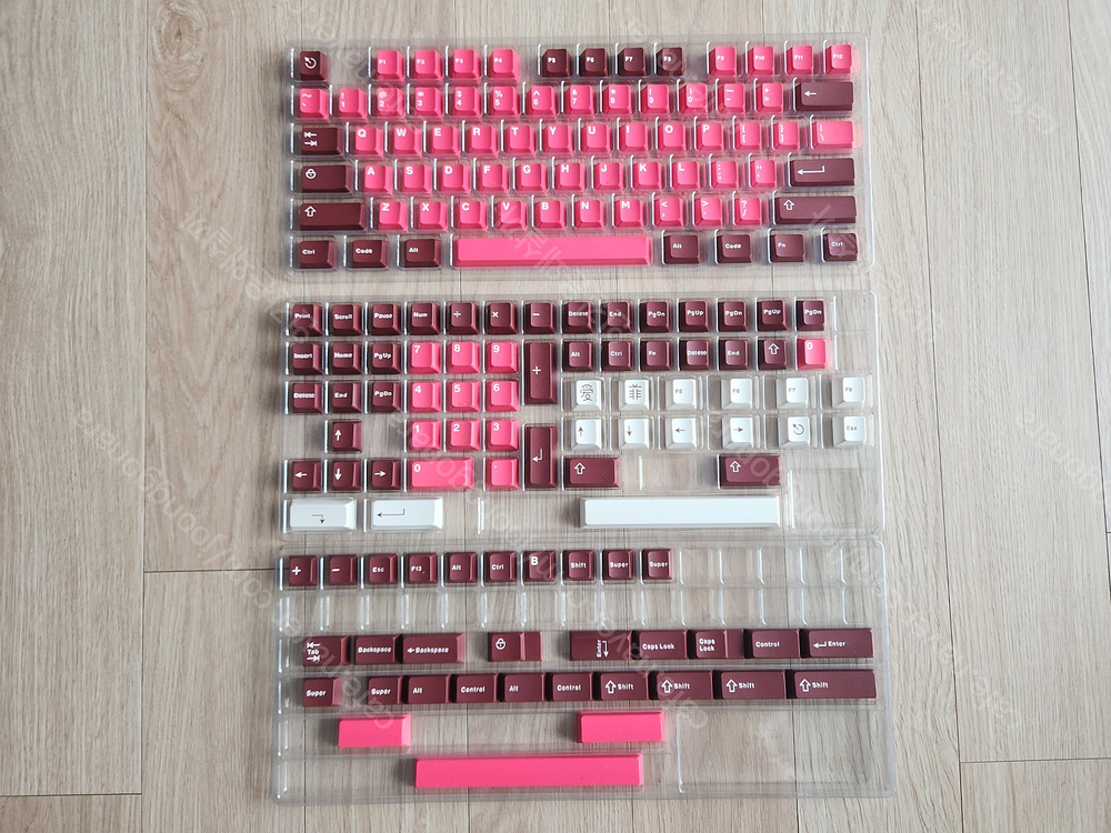 (가격인하) 키캡들 팝니다 (CMK, 아이페이, 스웨그키 등) 이미지