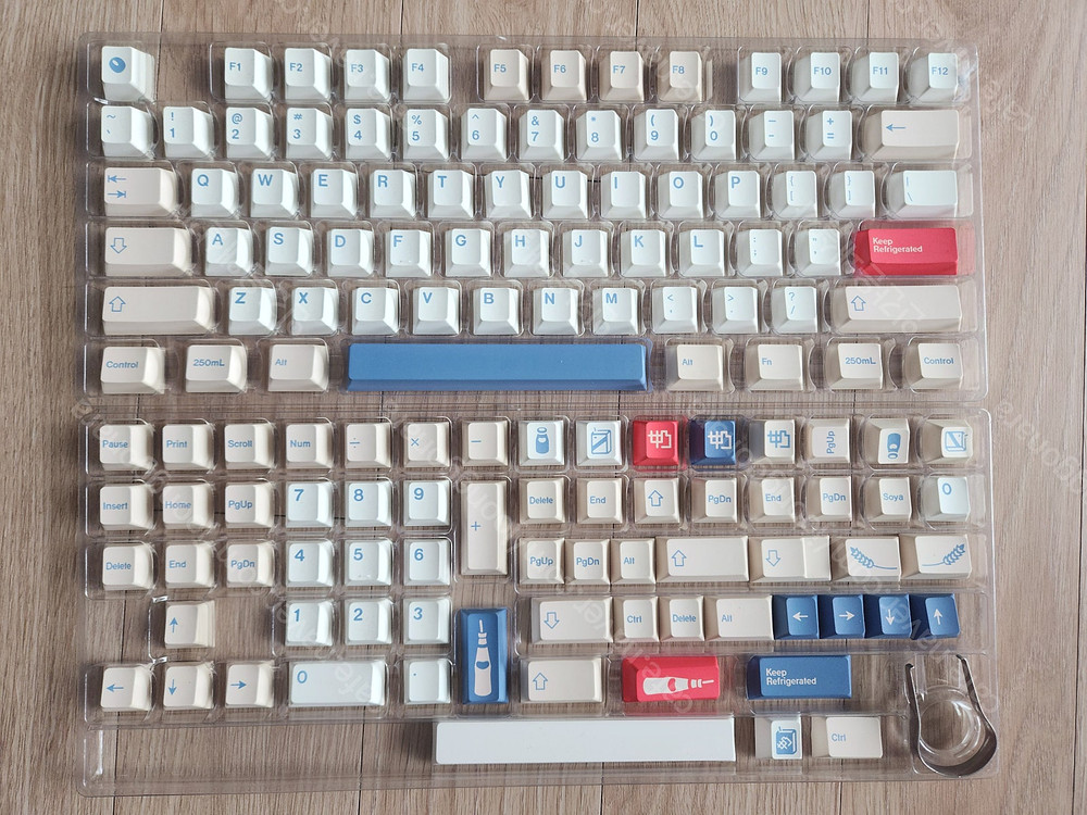 (가격인하) 키캡들 팝니다 (CMK, 아이페이, 스웨그키 등) 이미지