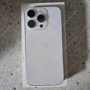 자급제 아이폰16프로 화이트티타늄 1테라 1TB 애케플 포함
