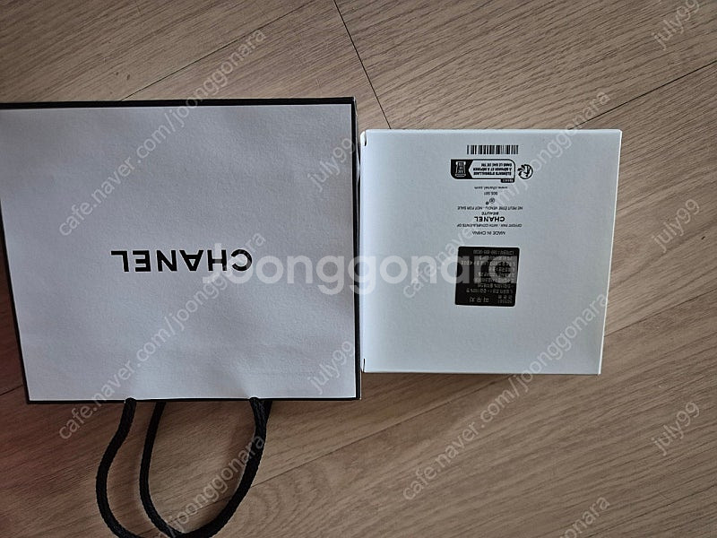 샤넬 뷰티 동전지갑 판매합니다.--0