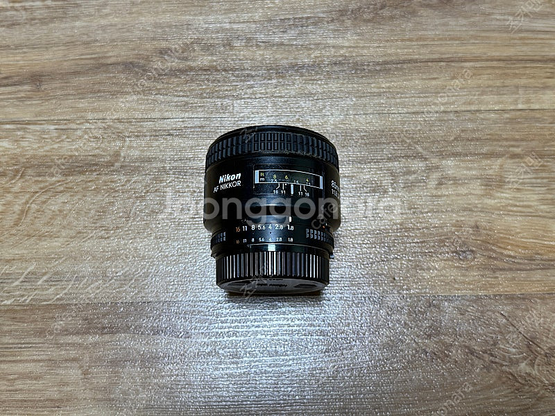 니콘 85mm 1.8 D렌즈 전투형 팝니다--3