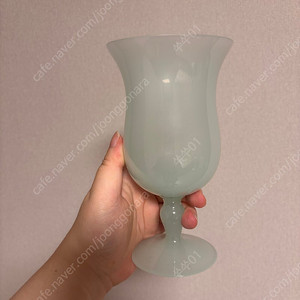 민트색 빈티지 오팔린 화병