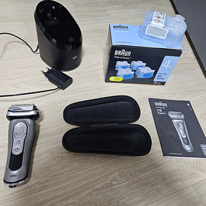브라운 시리즈9 전기면도기 팝니다