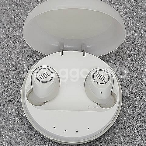 jbl free X 블루투스 이어폰--1