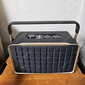 JBL 어센틱 300 블루투스 스피커