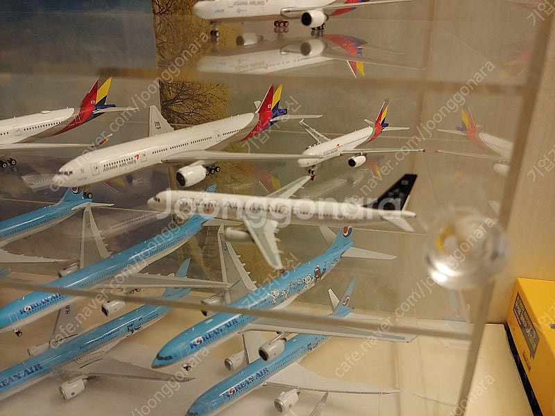 1:400 피닉스 국적기 소형기--1