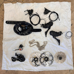 시마노 105 12단 유압디스크 기계식 그룹셋 완전새것