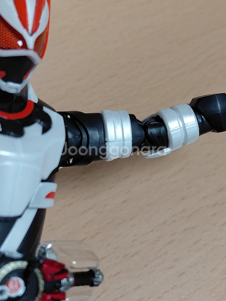 shf 가면라이더 기츠 매그넘부스트 개봉품--6