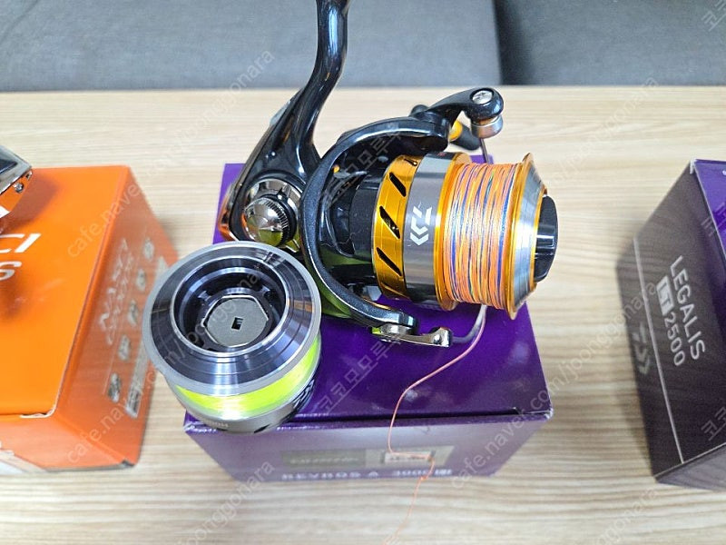 나스키 2000, 레브로스 A 3000H 보조스풀 1개, 레가리스 LT2500--3