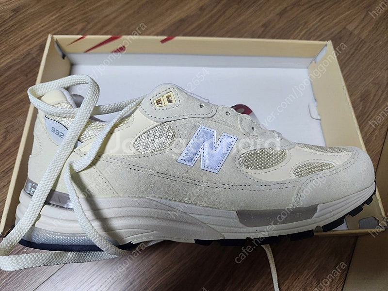 뉴발란스 992 (290, us11) 캐슈색상--2
