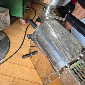 커피 뽁는기계 12만원