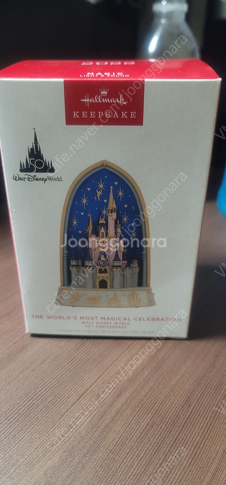 홀마크 디즈니 50주년 기념 디즈니 캐슬 싱잉 오너먼트 2022--0