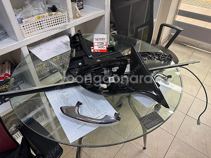 벤츠 W213 E클래스 중고 부품( 사이드미러프레임,도...--0