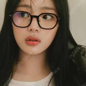 민지착용! 카린안경 로이S C1블랙색상 렌즈교체완료