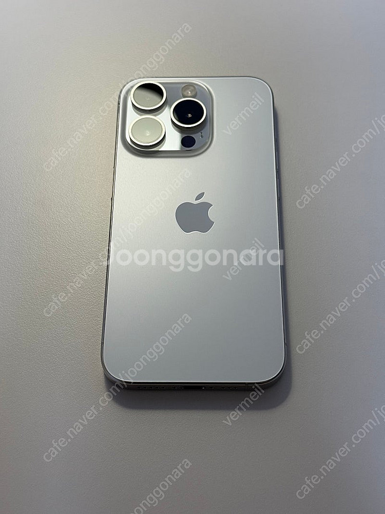 아이폰 15 프로 128GB 화이트 티타늄--2