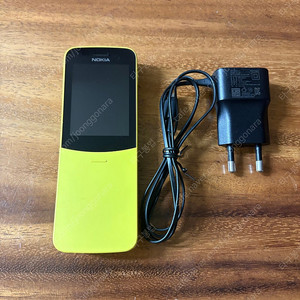 노키아 바나나폰 NOKIA 8110 4G LTE 국내 정발판 택포 6만원에 팝니다.