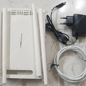 IPTIME A2004MU 유무선 공유기팝니다