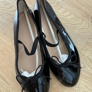 깔량 꺌랑 플랫슈즈(새상품)