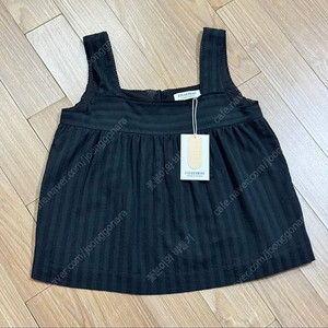 튜드먼트 슬리브리스 코튼 블라우스 나시